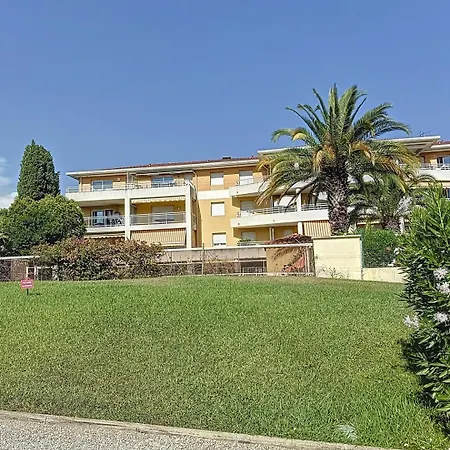 3 Pieces Paisible Parking Et Piscine