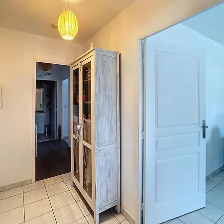 3 Pieces Paisible Parking Et Piscine Daire *